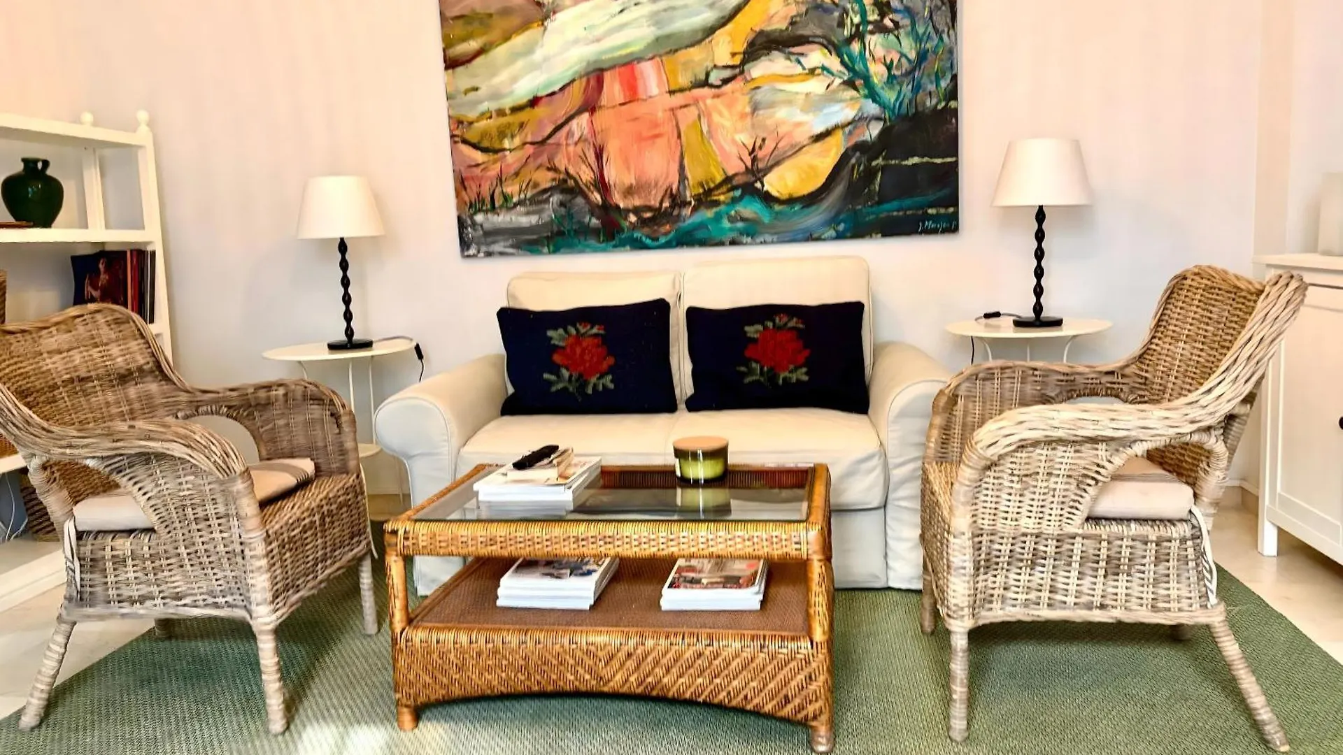 Eva Recommends Campana Daire Sevilla