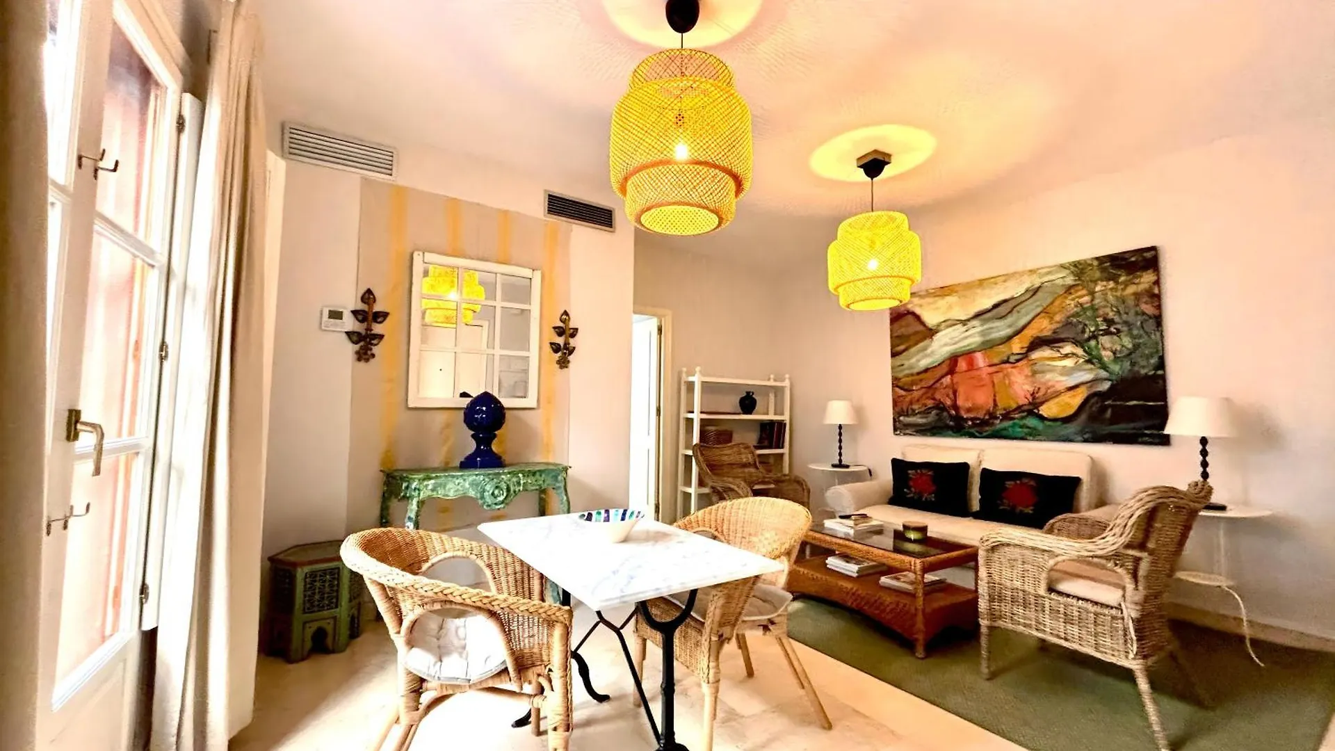 Eva Recommends Campana Daire Sevilla